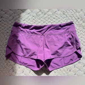 Lululemon Speed Up Shorts (size 8)